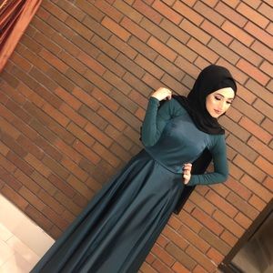 Meet your Posher, Batoul